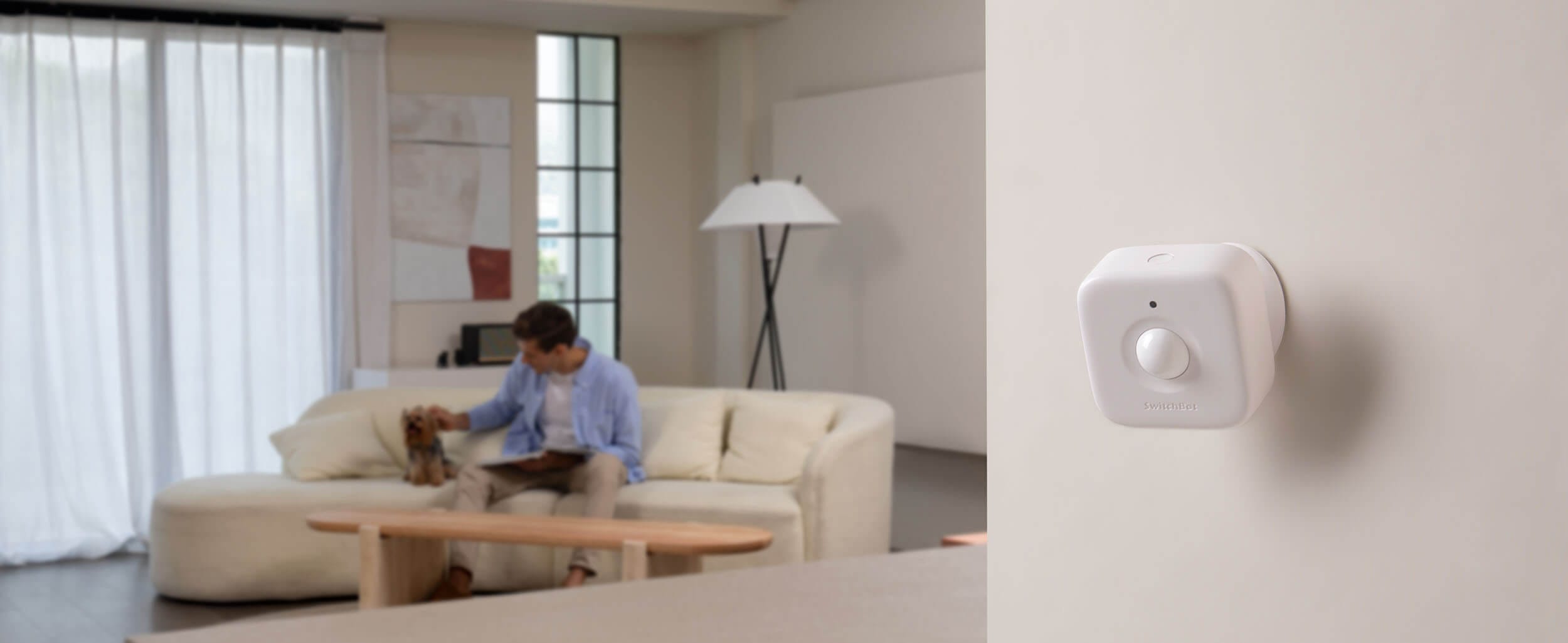 SwitchBot Motion Sensor Detektor za Dvizenje Instaliran na Zid